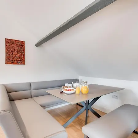 아파트 Harbourside 3 휫비