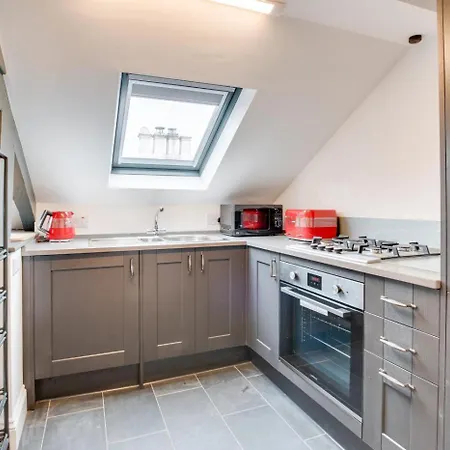 1 Bed In Oc-w1013 Apartament