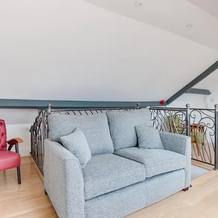 Apartment Harbourside 3 *