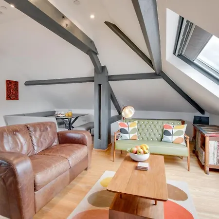 1 Bed In Oc-w1013 *